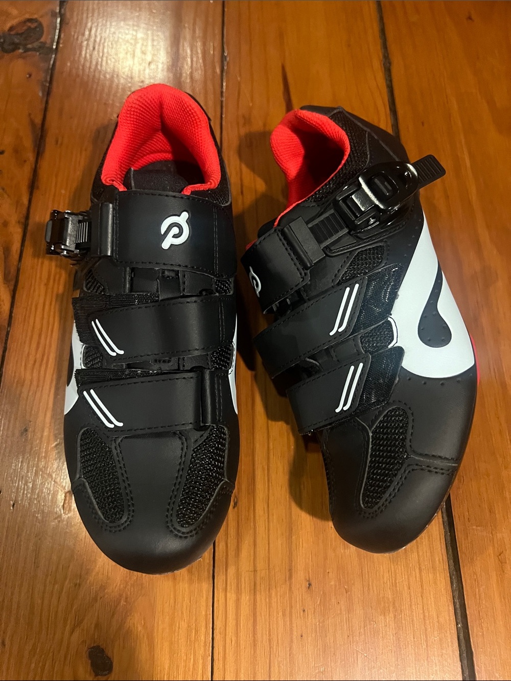 Peloton Cycling Shoes w/ Cleats Women's 8.5 or Men's 6.5